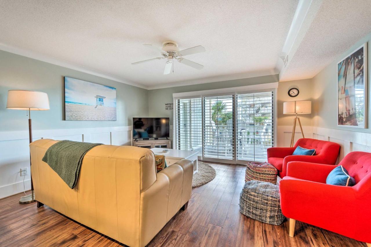 Bright Carolina Beach Condo - Walk To Shore! エクステリア 写真